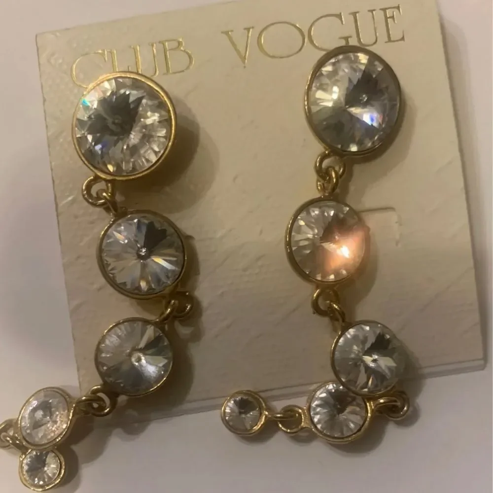 7 Club Vogue Jewelry | Club Vogue Golden Earrings